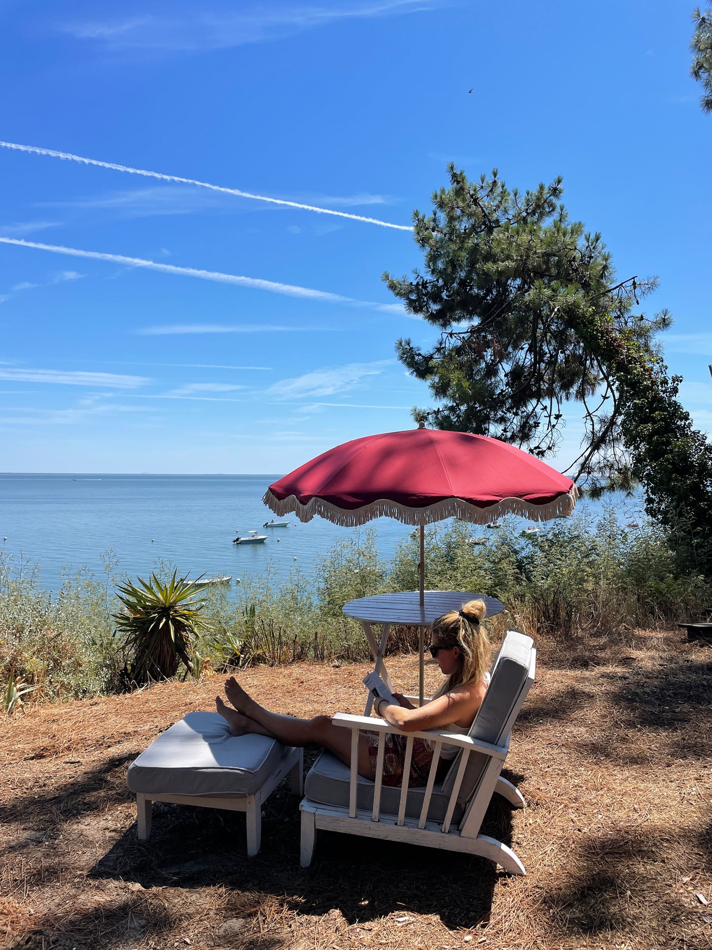 Parasol à franges uni rouge