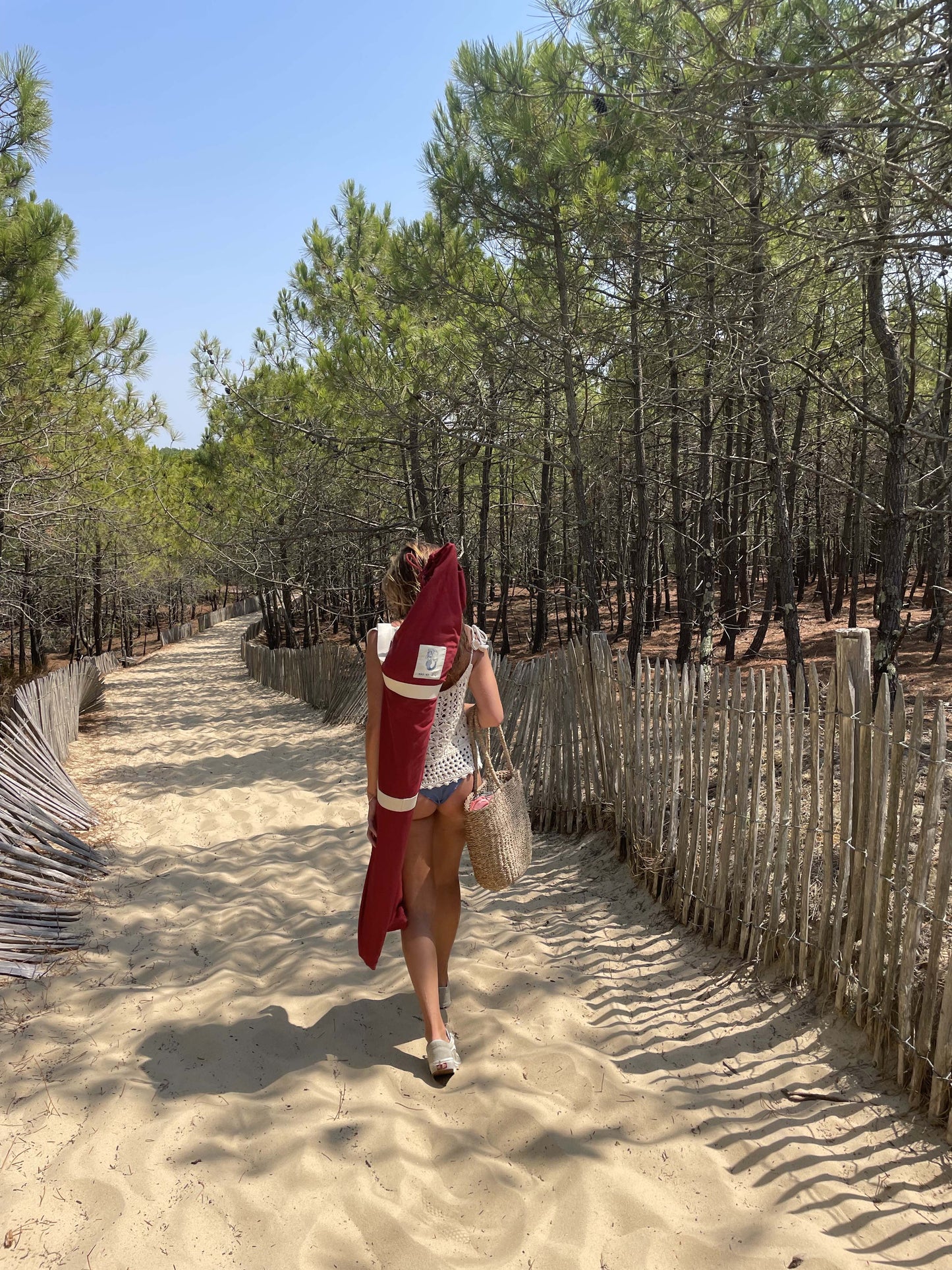 Parasol à franges uni rouge